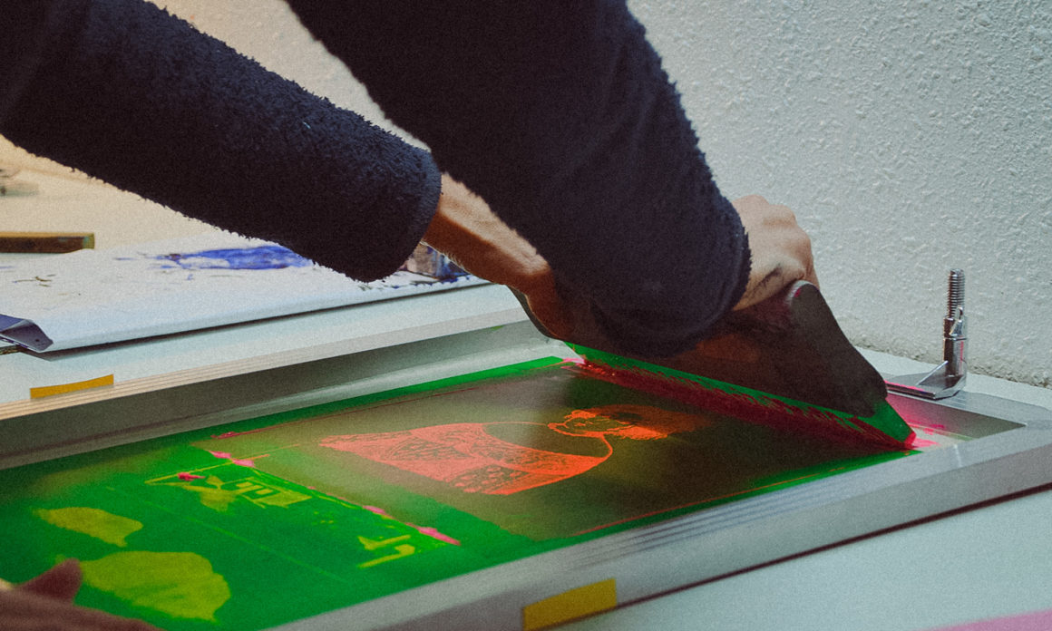 Atelier-sérigraphie-Bleu-Batik-Bordeaux