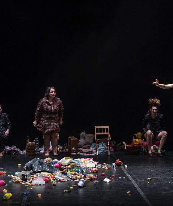 Misericordia-theatre-La-Rochelle-coursive-emma-dante