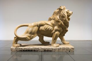 CAPC-nef-bordeaux-lion-nina-beier-contemporain