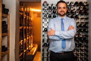 sommelier-metier-cite-vin-bordeaux