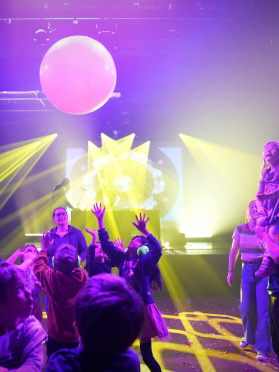 turbo-minus-en-voiture-simone-programme-jeune-public